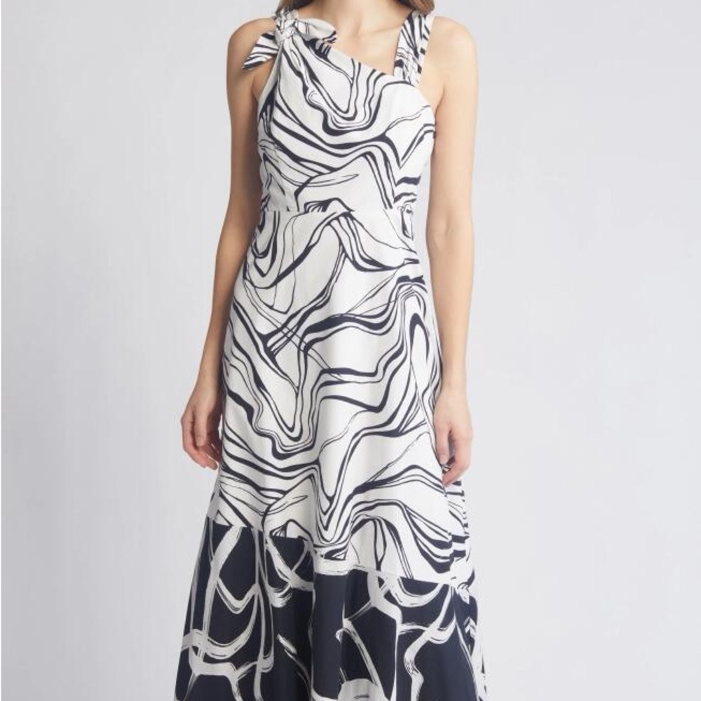 Du Paradis Black & White Maxi Dress